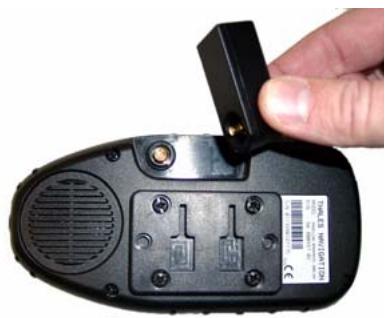 MAGELLAN ROADMATE 300R - Installing the External Antenna - 2