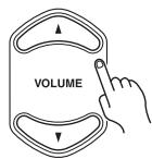 ONKYO CR-725 - Adjusting the Volume - 2