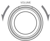 ONKYO CR-725 - Adjusting the Volume - 1
