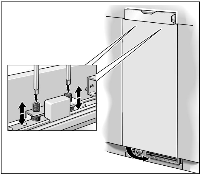 NEFF K7961X0 - Accrochage et alignement de la porte de meuble - 1