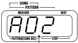 ZOOM RT-123 - Press one of the [VALUE +/-] keys. - 2