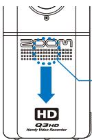 ZOOM Q3HD - Inserting batteries - 1