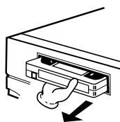 AKAI DVV606N - Ejection - 3