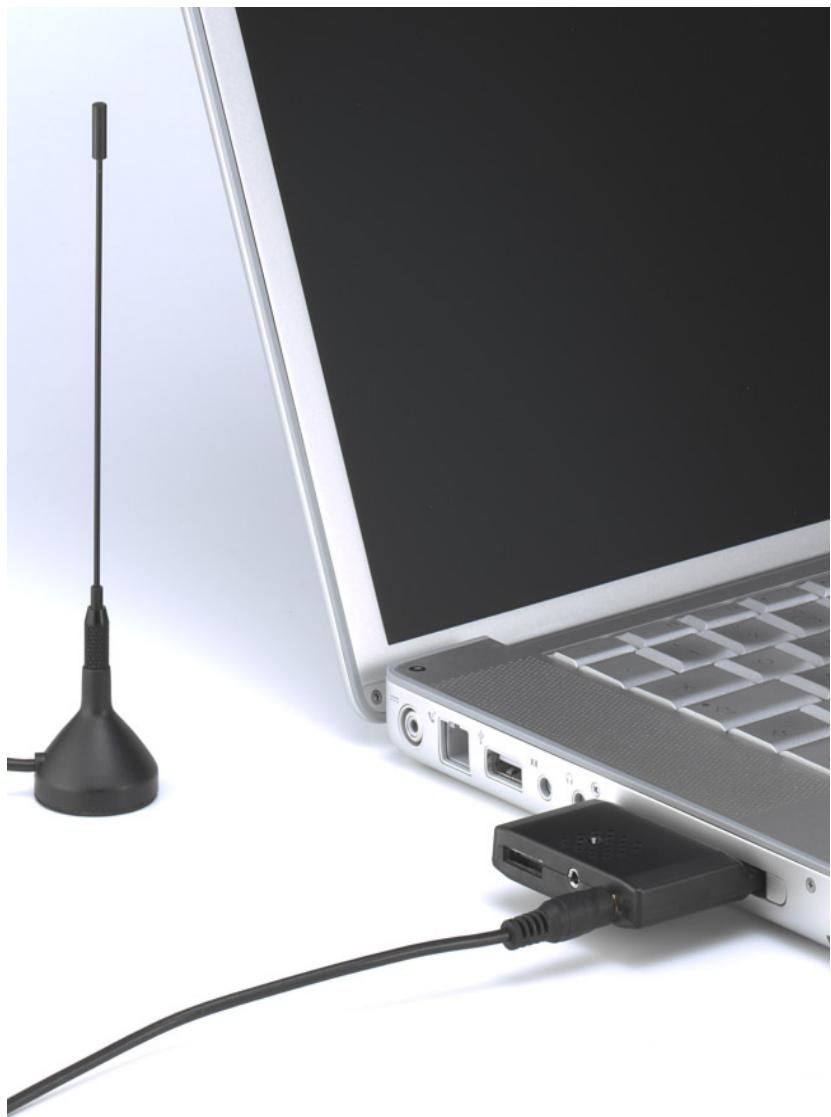 PINNACLE PCTV HYBRID PRO STICK 310C - Connecting to Your Computer - 1