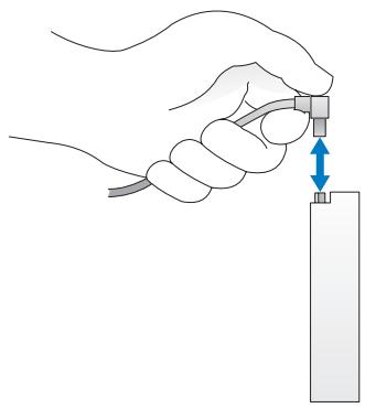 DELL DIMENSION E520 - Connecting and Disconnecting Drive Cables - 1