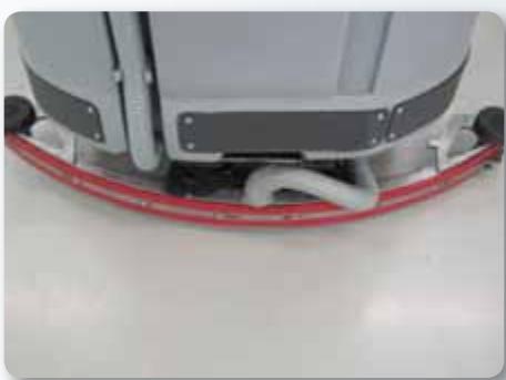 NILFISK BR 850SC - Large capacity and comfortable to use for faster, better cleaning - 5