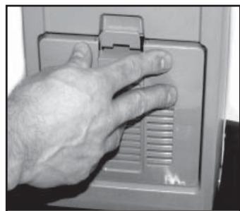 NILFISK SPECTRUM 15D - CHANGING THE HEPA-FILTER - 4