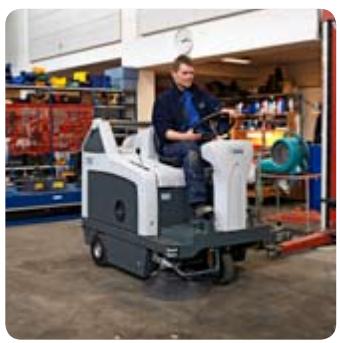 NILFISK SR 1301 - A great sweeper just got better - 4