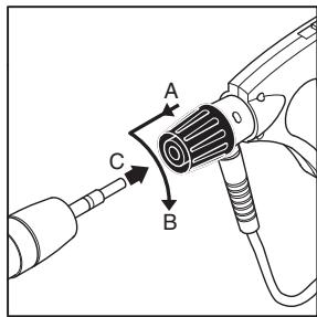 NILFISK POSEIDON 2-26 PORTABLE - Connecting the spray lance to the spray handle - 1