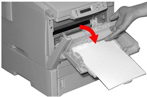 OKI C6000N - Lorsque la feuille ne peut être retirée facilement depuis le capot avant - 1