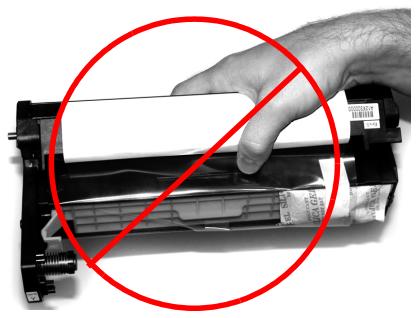 OKI C6050DN - Mise en GARDE! - 3