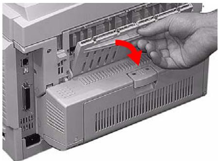 OKI C6150DTN - Avertissement! si l'imprimante a été mise sous tension, l'unité de fusion peut être brulante! - 6