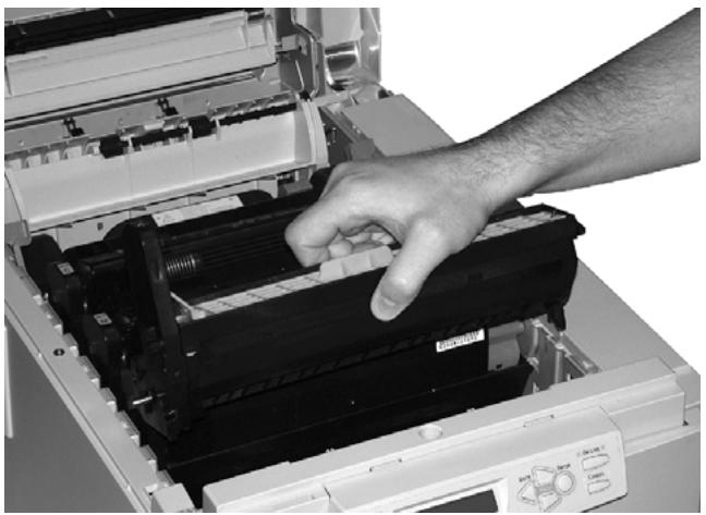 OKI C6150N - Mise en GARDE! - 5