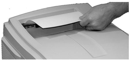 OKI C6150N - Avertissement! si l'imprimante a été mise sous tension, l'unité de fusion peut être brulante! - 5