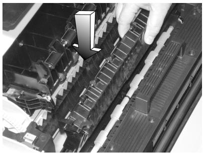 OKI C7350N - Vérifier la séparateur en papier - 4