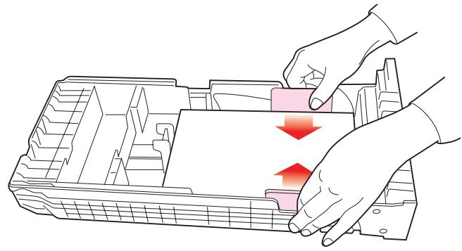 OKI C7350N - Sortez le bac à papier. - 2