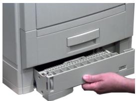 OKI C7400N - Chargement du support : bacs 1, 2 et 3 - 1