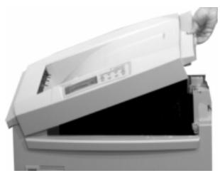 OKI C9400DXNCCS - Retirer les matériaux d'emballage - 2