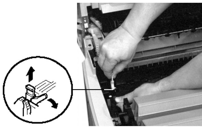 OKI C9400DXNCCS - Retirer les matériaux d'emballage - 4