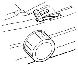 OKI ML 490 - Chargement du papier pour alimentation arrêtée depuis l'avant de l'imprimante - 2