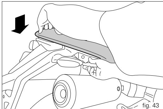 DUCATI MONSTER 1100 - Closing - 1