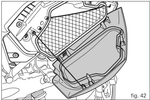 DUCATI MULTISTRADA 1100 - Toolkit and accessories (fig. 42) - 1