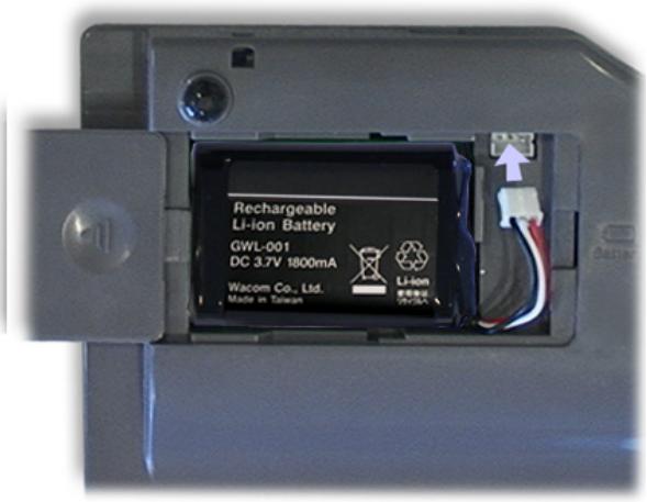 WACOM GRAPHIRE - To replace the tablet battery: - 1