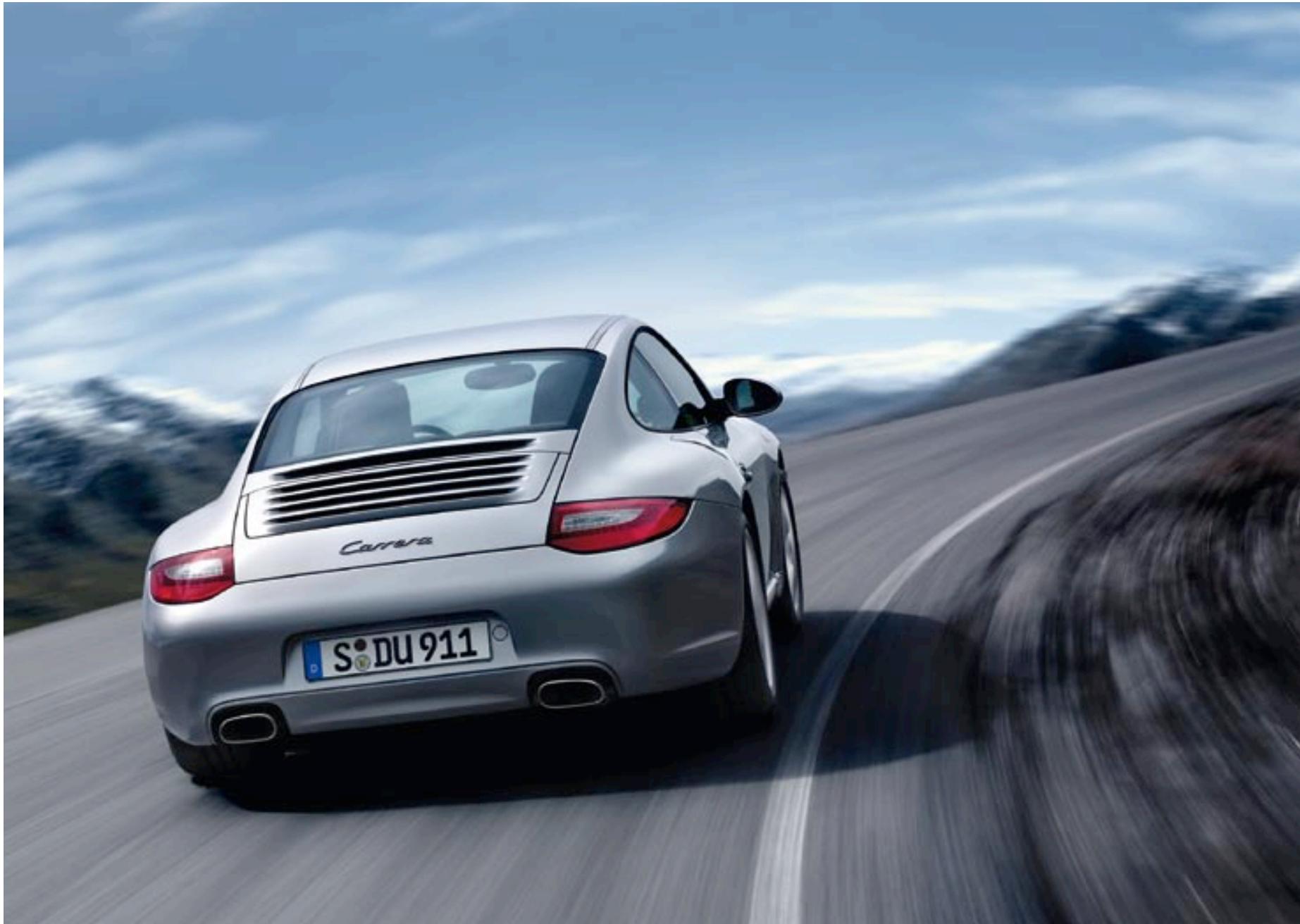 PORSCHE 911 CARRERA 4 CABRIOLET - The engineering of the 911. - 3