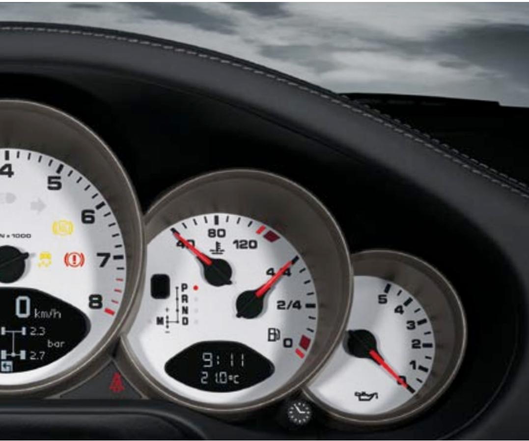 PORSCHE 911 CARRERA S - BOSE® Surround Sound System. - 11