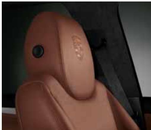 PORSCHE CAYENNE - Front seats. - 1