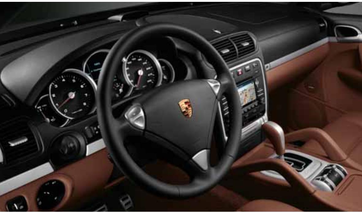 PORSCHE CAYENNE - Long-distance comfort on the road. Lateral support on the racetrack. - 1