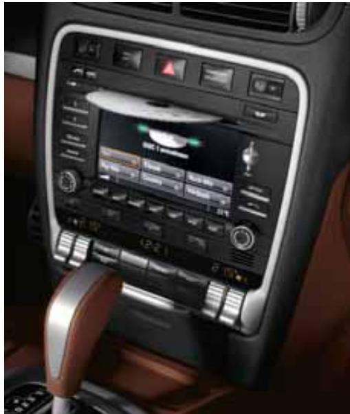 PORSCHE CAYENNE - Interior: aluminium. - 4