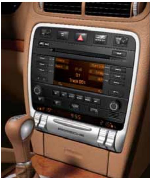 PORSCHE CAYENNE - Interior: aluminium. - 2