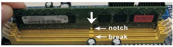ASROCK K10N750SLI-110DB - Installing a DIMM - 3