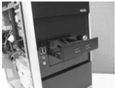 ASROCK 890FX DELUXE 5 - Le guide d'installation du panneau USB 3.0 frontal - 3