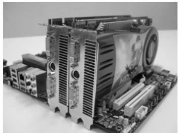 ASROCK 890FX DELUXE 5 - Installing Two CrossFireX™-Ready Graphics Cards - 2