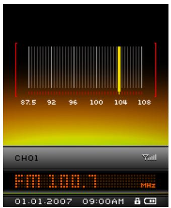 TRANSCEND TS4GMP840J - Selecting a Radio Station - 1