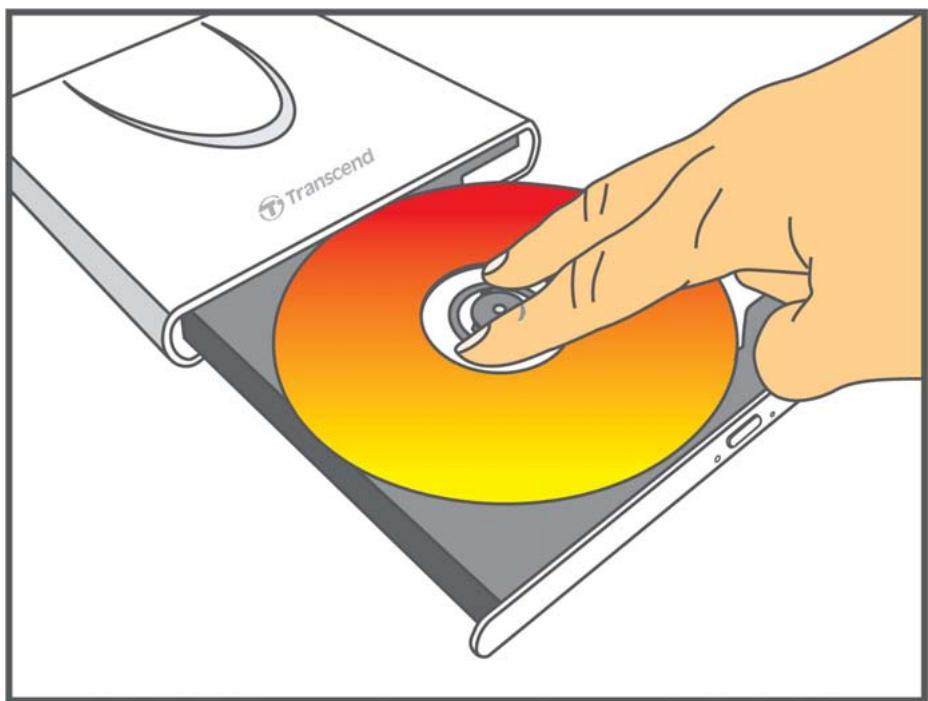 TRANSCEND PORTABLE DVD WRITER - Inserting a Disc - 4