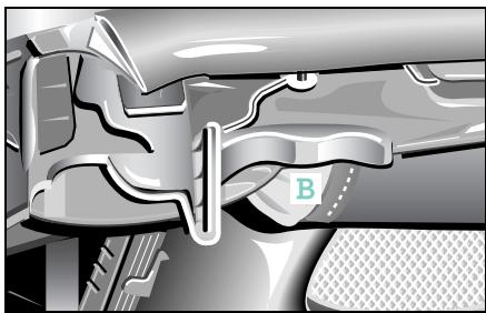 SMART FORTWO COUPE - Folding up the rear soft top - 1