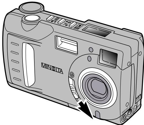 MINOLTA DIMAGE E201 - TURNING ON THE CAMERA - 1