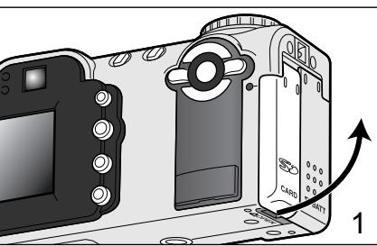 MINOLTA DIMAGE F100 - Changing the memory card - 1