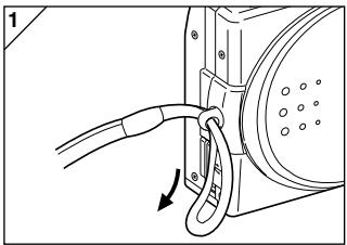MINOLTA DIMAGE G400 - Attaching the Strap - 1