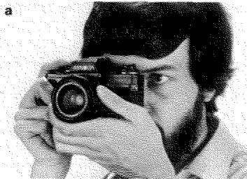 MINOLTA X-700 - SUPPORTING THE CAMERA AND RELEASING THE SHUTTER - 1
