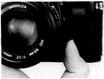 MINOLTA X-700 - DEPTH OF FIELD - 15