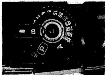 MINOLTA X-700 - Viewfinder shows: - 1