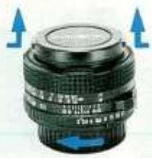 MINOLTA X-300 - Preparation a la prise de VUE fixation et retrait de l'objectif - 2