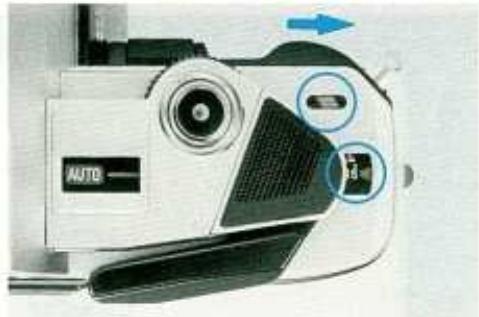 MINOLTA X-300 - Levier d'armement - 1