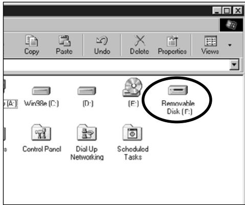 MINOLTA DIMAGE 2330 ZOOM - CONNECTING TO THE PERSONAL COMPUTER - 1