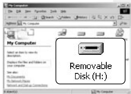 MINOLTA DIMAGE E323 - CONNECTING THE CAMERA TO A COMPUTER - 4