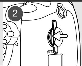 MINOLTA DIMAGE Z10 - CHANGING THE MEMORY CARD - 3